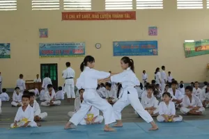 CLB KARATEDO XÃ VIỆT HÒA, KHOÁI CHÂU